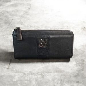 Coach Julia black leather slim zip organizer wallet
